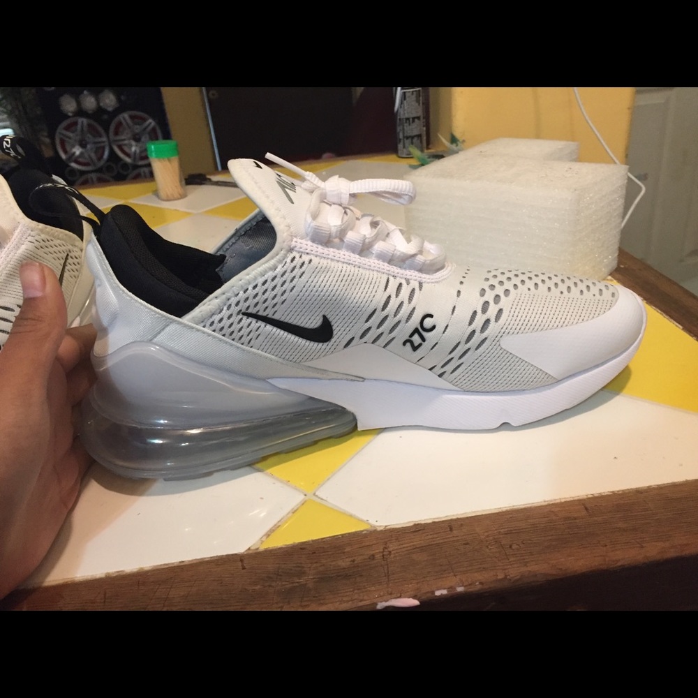 Air max 270 - Picture 3 of 7